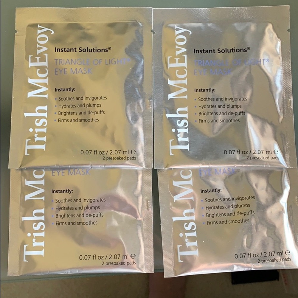 Set of 4 Trish McEvoy Triangle of Light eye mask